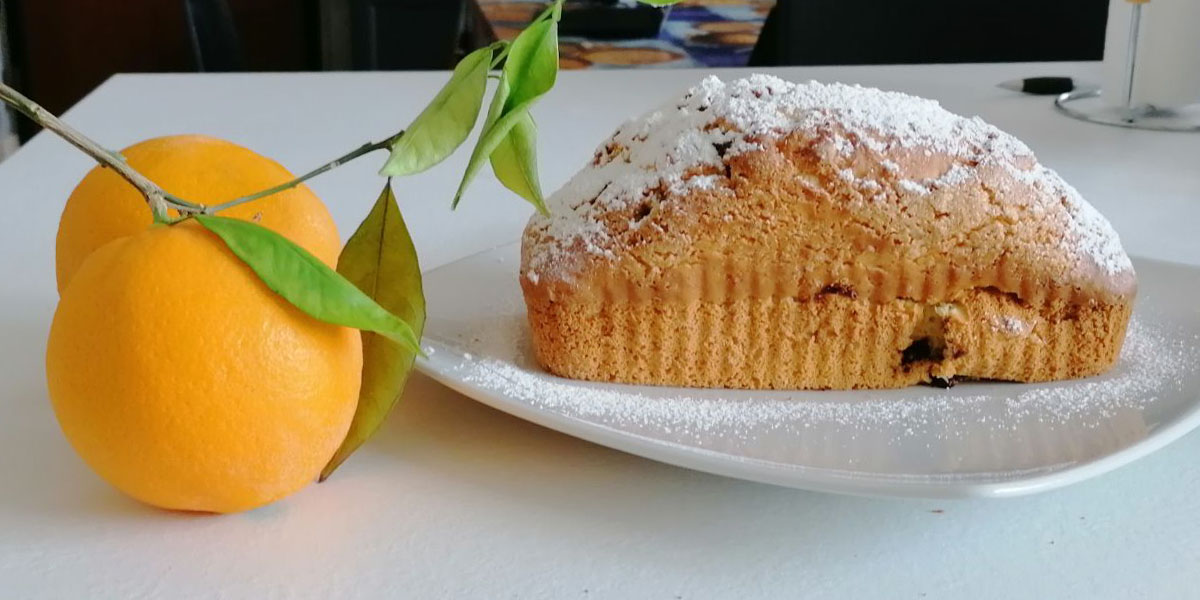 Plum cake all'arancia